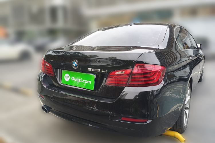Used BMW 5 Series 2017 525Li Leading Model Rear