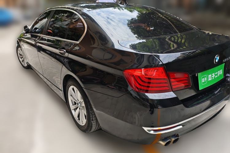 Used BMW 5 Series 2017 520Li Elegant Edition Rear Left 45 Deg