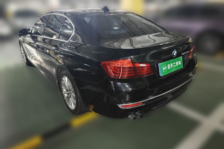 Used BMW 5 Series 2017 525Li Luxury Design Package Rear Left 45 Deg
