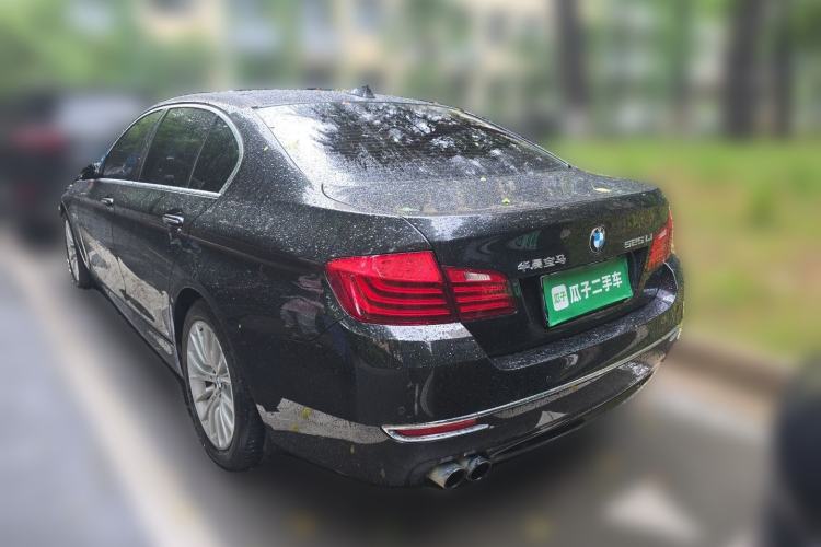 Used BMW 5 Series 2017 525Li Luxury Design Package Rear Left 45 Deg