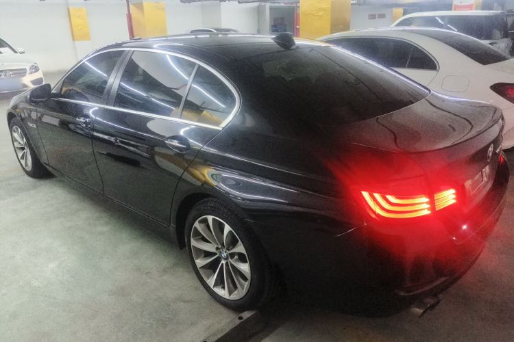 Used BMW 5 Series 2017 525Li Leading Model Rear Left 45 Deg