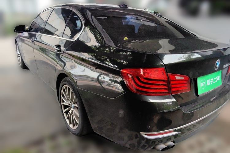 Used BMW 5 Series 2017 525Li Luxury Design Package Rear Left 45 Deg