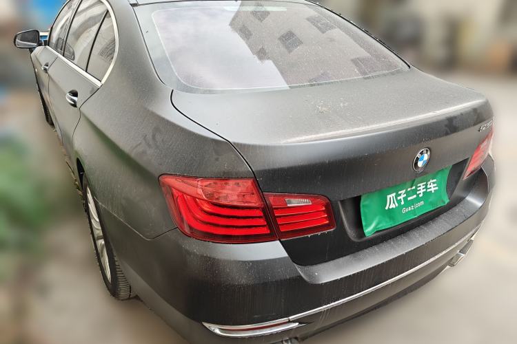 Used BMW 5 Series 2017 525Li Luxury Design Package Rear Left 45 Deg