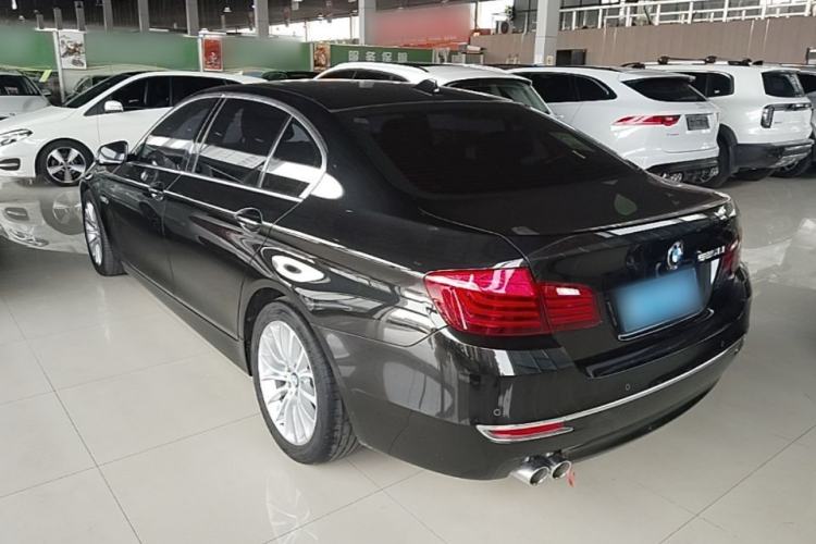 Used BMW 5 Series 2017 525Li Luxury Design Package Rear Left 45 Deg