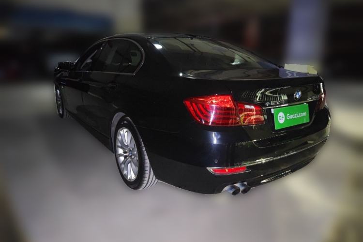 Used BMW 5 Series 2017 525Li Luxury Design Package Rear Left 45 Deg