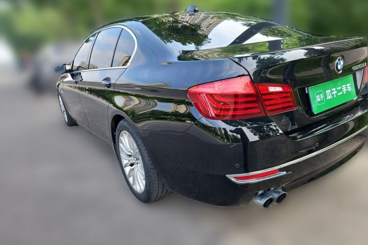 Used BMW 5 Series 2017 525Li Luxury Design Package Rear Left 45 Deg