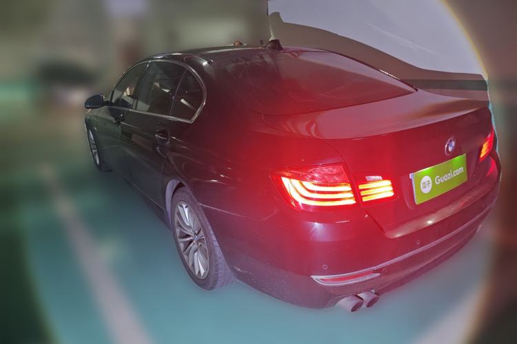 Used BMW 5 Series 2017 525Li Luxury Design Package Rear Left 45 Deg