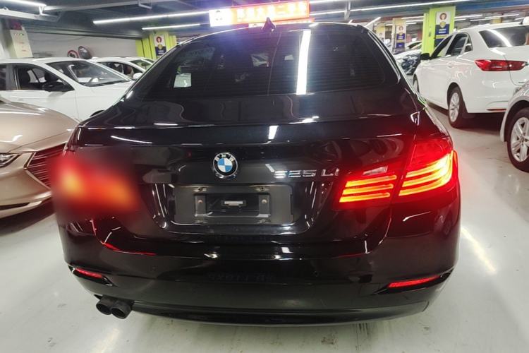Used BMW 5 Series 2017 525Li Leading Model Rear