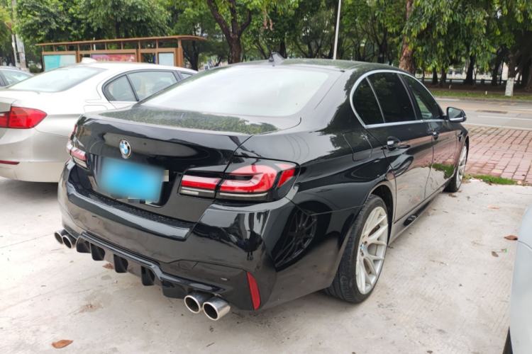 Used BMW 5 Series 2017 520Li Elegant Edition Rear Right 45 Deg