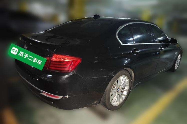 Used BMW 5 Series 2017 525Li Luxury Design Package Rear Right 45 Deg