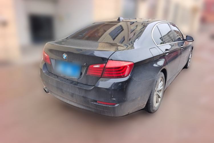 Used BMW 5 Series 2017 520Li Elegant Edition Rear Right 45 Deg