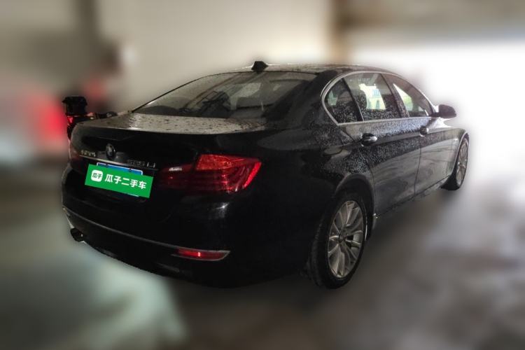 Used BMW 5 Series 2017 525Li Luxury Design Package Rear Right 45 Deg