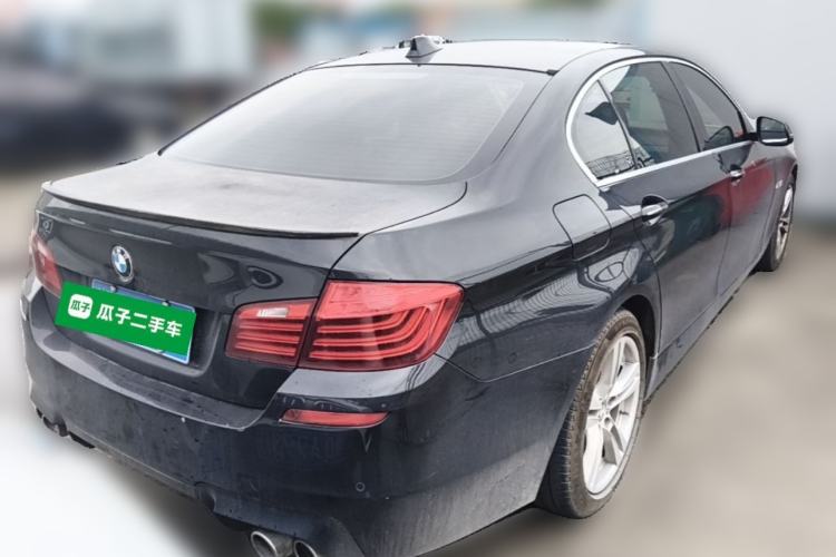 Used BMW 5 Series 2017 525Li Luxury Design Package Rear Right 45 Deg
