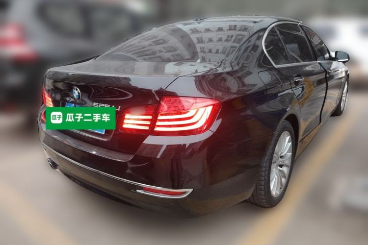 Used BMW 5 Series 2017 525Li Luxury Design Package Rear Right 45 Deg