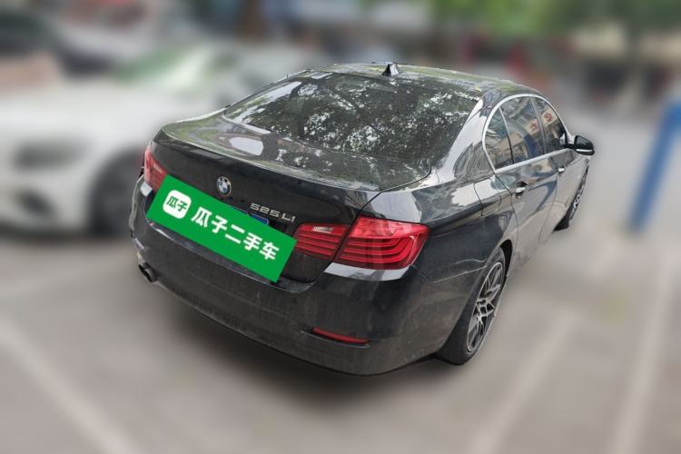 Used BMW 5 Series 2017 520Li Elegant Edition Rear Right 45 Deg