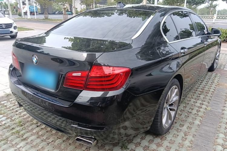 Used BMW 5 Series 2017 525Li Leading Model Rear Right 45 Deg
