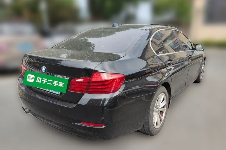 Used BMW 5 Series 2017 520Li Elegant Edition Rear Right 45 Deg