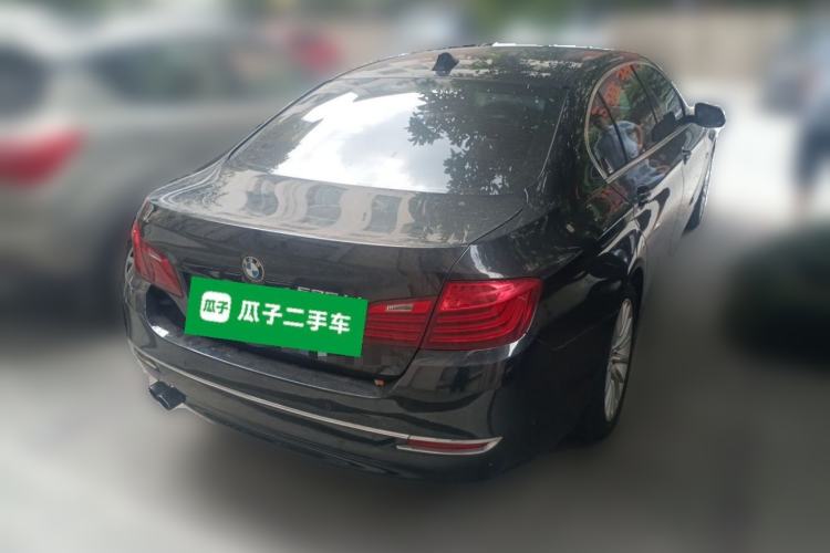 Used BMW 5 Series 2017 525Li Luxury Design Package Rear Right 45 Deg