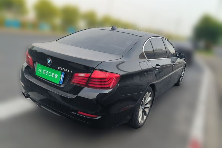 Used BMW 5 Series 2017 525Li Leading Model Rear Right 45 Deg