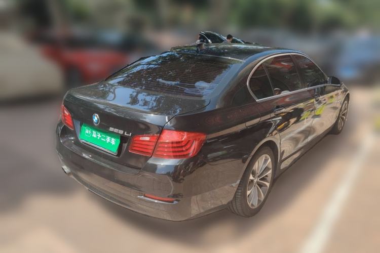 Used BMW 5 Series 2017 525Li Leading Model Rear Right 45 Deg