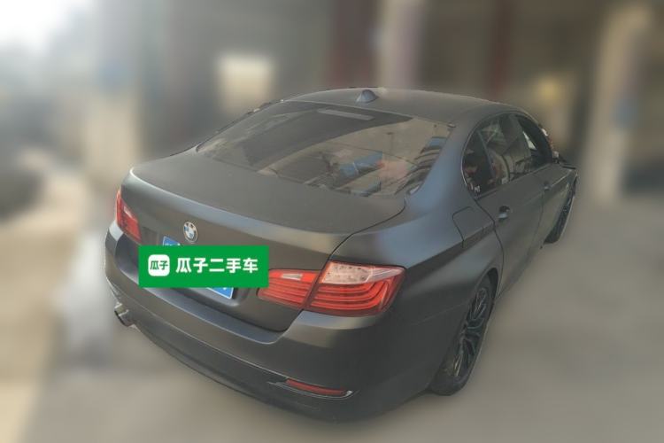 Used BMW 5 Series 2017 525Li Luxury Design Package Rear Right 45 Deg