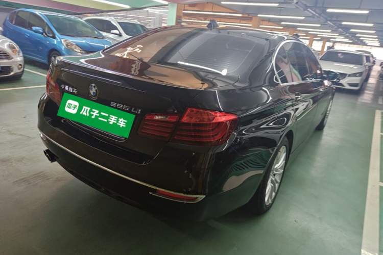 Used BMW 5 Series 2017 525Li Luxury Design Package Rear Right 45 Deg