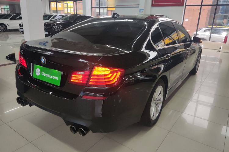 Used BMW 5 Series 2017 520Li Elegant Edition Rear Right 45 Deg