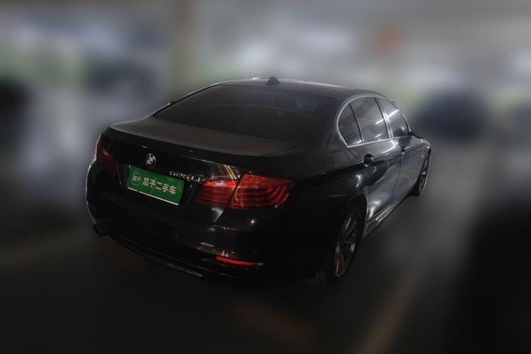 Used BMW 5 Series 2017 520Li Elegant Edition Rear Right 45 Deg