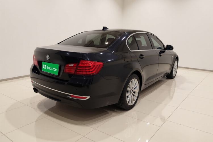 Used BMW 5 Series 2017 525Li Leading Model Rear Right 45 Deg
