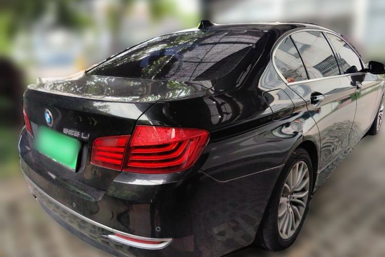 Used BMW 5 Series 2017 525Li Luxury Design Package Rear Right 45 Deg