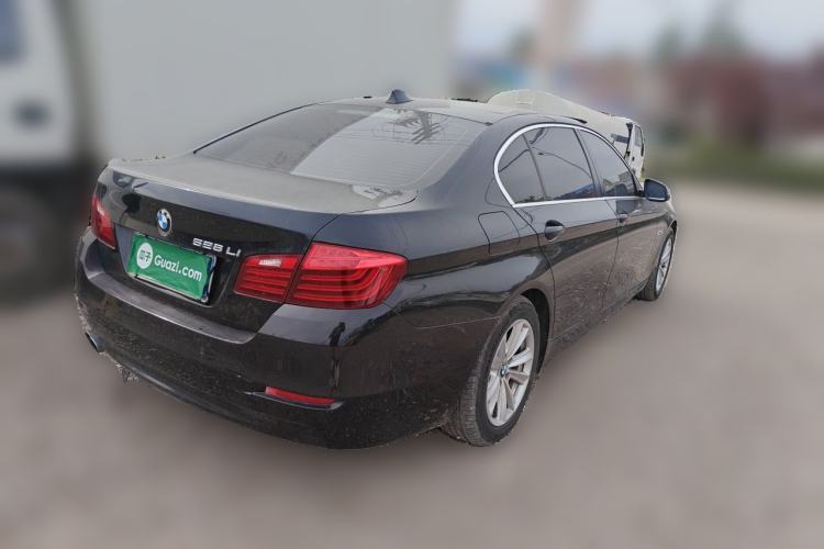 Used BMW 5 Series 2017 520Li Elegant Edition Rear Right 45 Deg