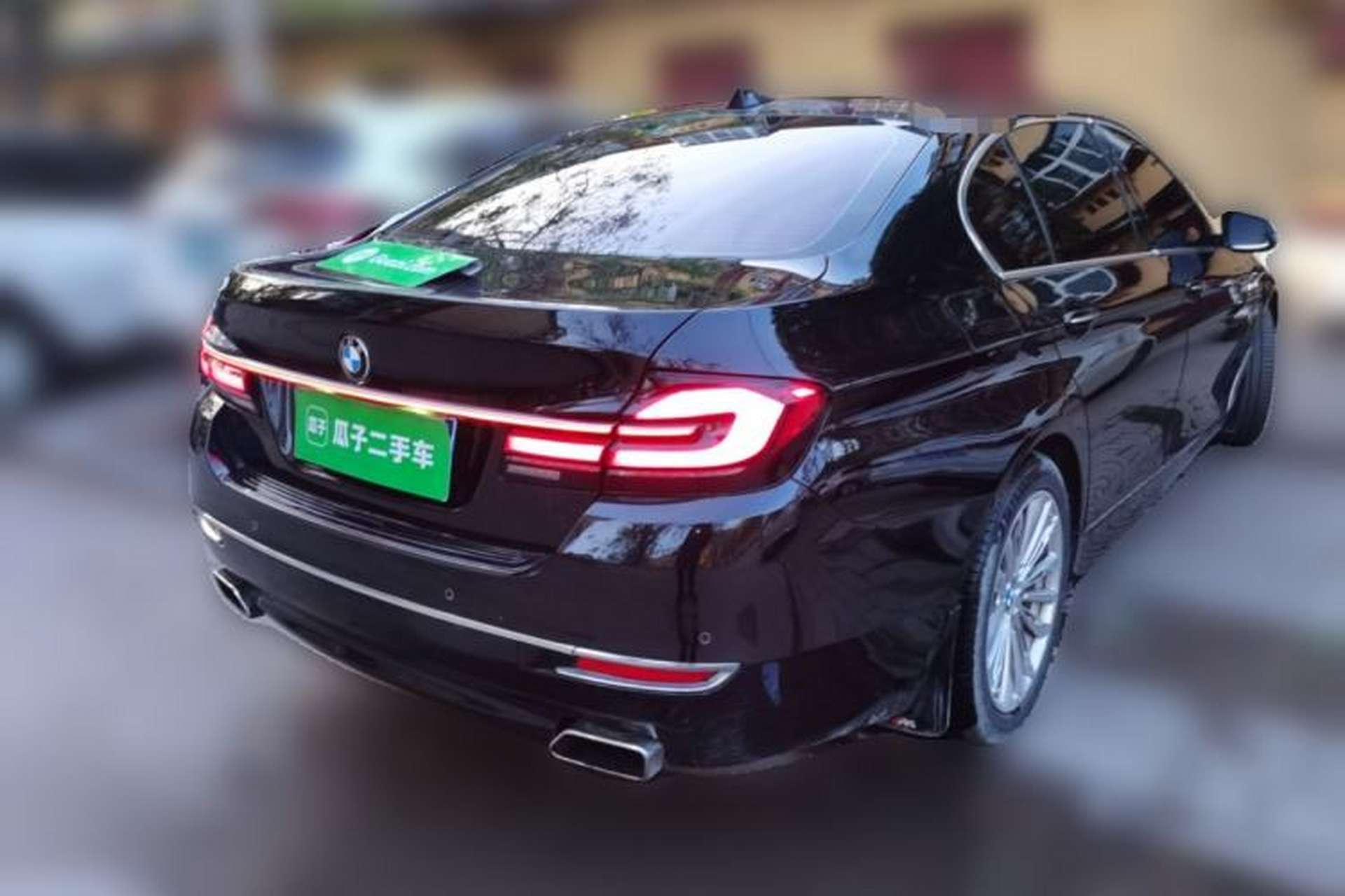 Used BMW 5 Series 2017 525Li Luxury Design Package Rear Right 45 Deg