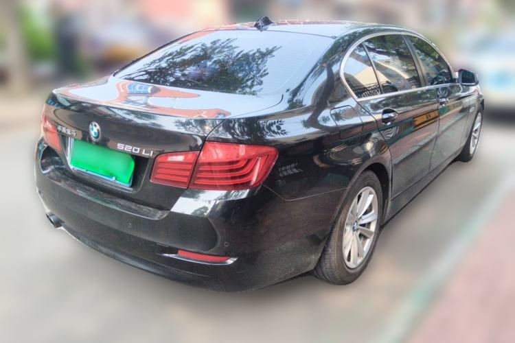Used BMW 5 Series 2017 520Li Elegant Edition Rear Right 45 Deg
