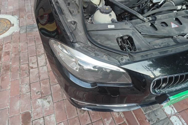 Used BMW 5 Series 2017 525Li Luxury Design Package Right Front Headlight