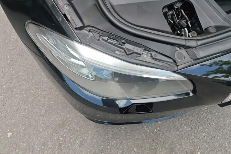 Used BMW 5 Series 2017 525Li Luxury Design Package Right Front Headlight