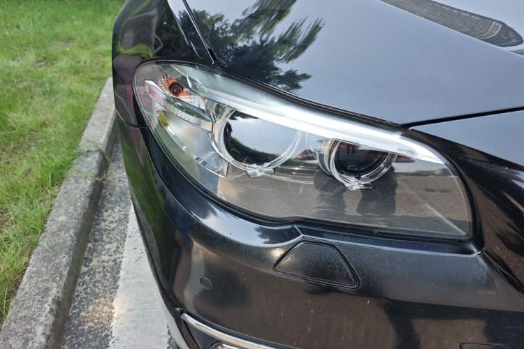 Used BMW 5 Series 2017 520Li Elegant Edition Right Front Headlight