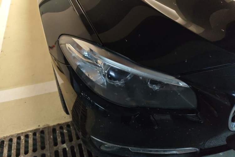 Used BMW 5 Series 2017 525Li Luxury Design Package Right Front Headlight