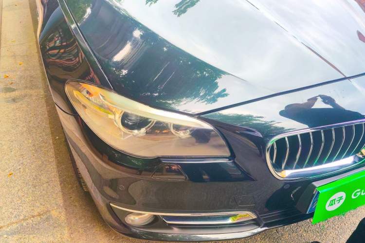 Used BMW 5 Series 2017 525Li Luxury Design Package Right Front Headlight