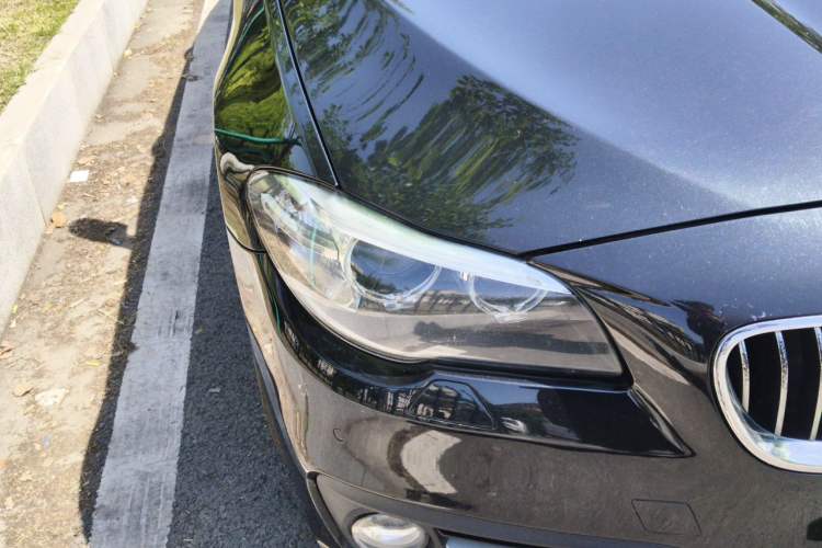 Used BMW 5 Series 2017 528Li Leading Model Right Front Headlight