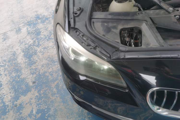 Used BMW 5 Series 2017 525Li Leading Model Right Front Headlight