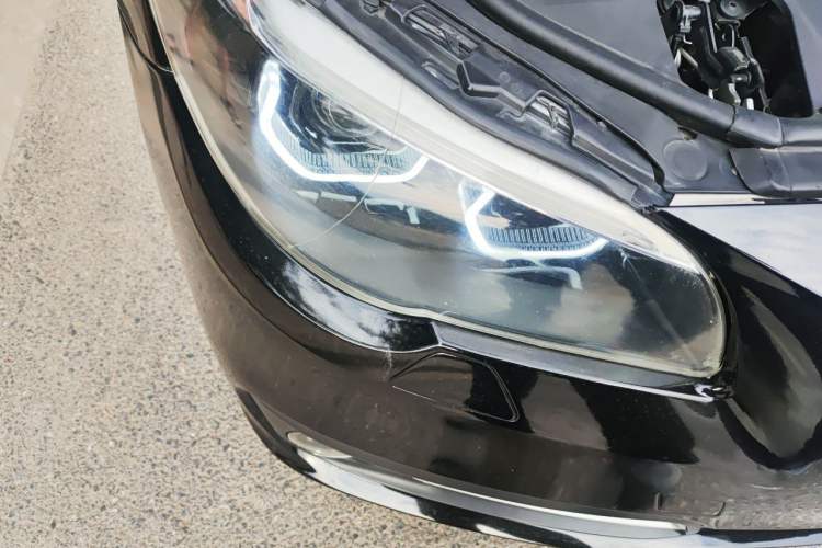 Used BMW 5 Series 2017 525Li Leading Model Right Front Headlight