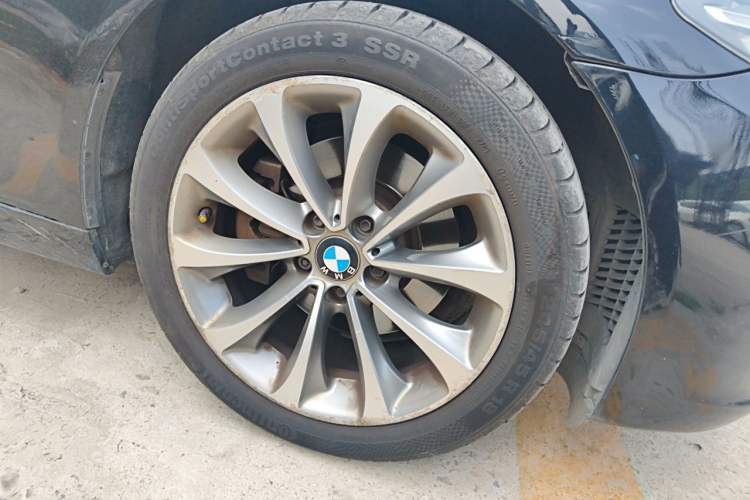 Used BMW 5 Series 2017 525Li Leading Model Right Front Wheel Hub