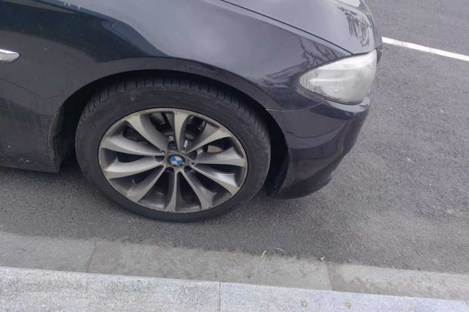 Used BMW 5 Series 2017 525Li Leading Model Right Front Wheel Hub
