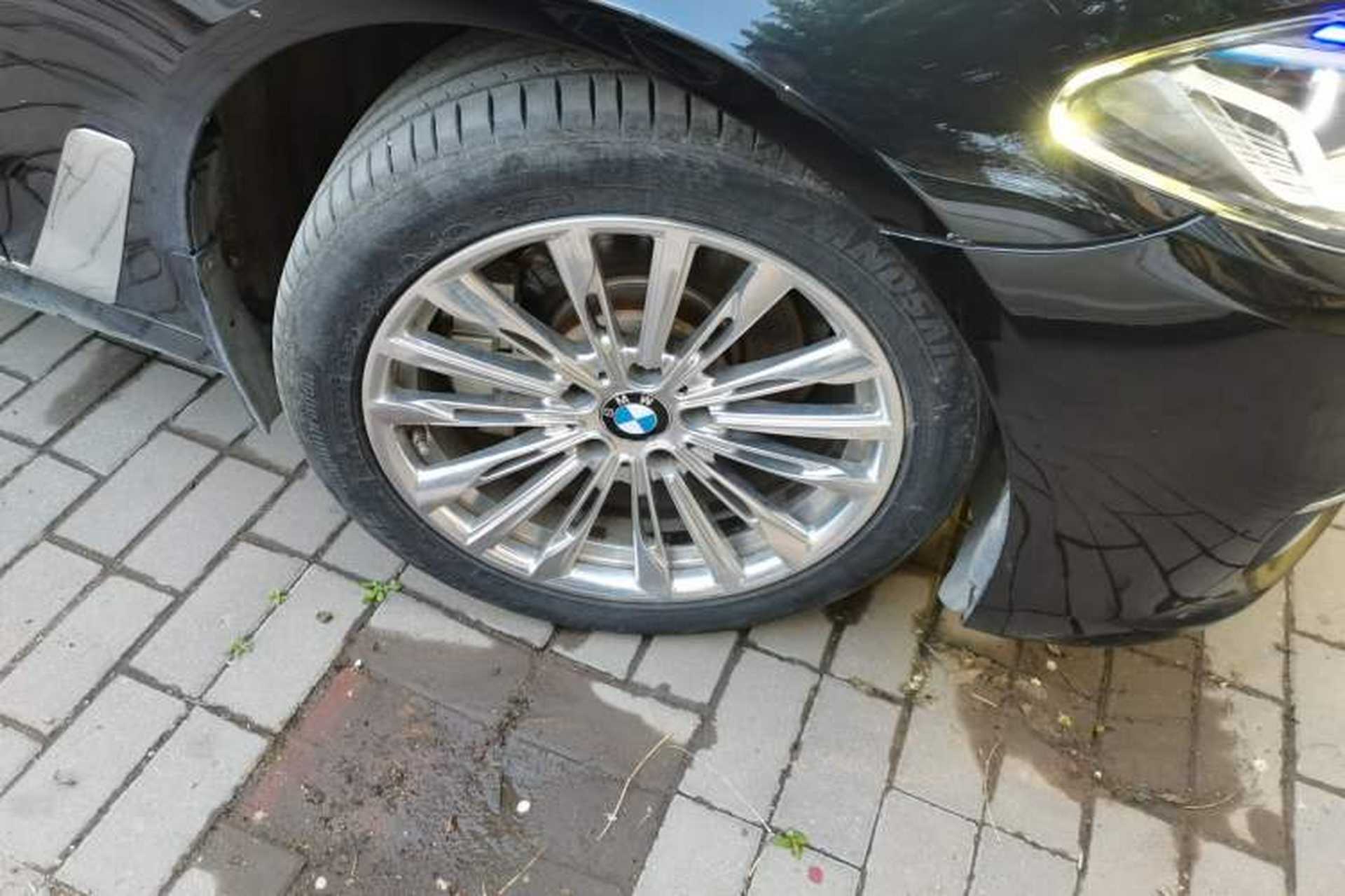 Used BMW 5 Series 2017 525Li Luxury Design Package Right Front Wheel Hub