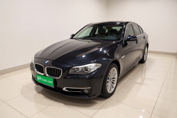 Used BMW 5 Series 2017 525Li Leading Model Guazi used car, China used car export, Used car for sale, Used cars, Cheapest cars for sale