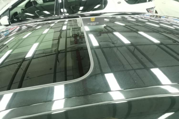 Used BMW 5 Series 2017 525Li Leading Model Roof