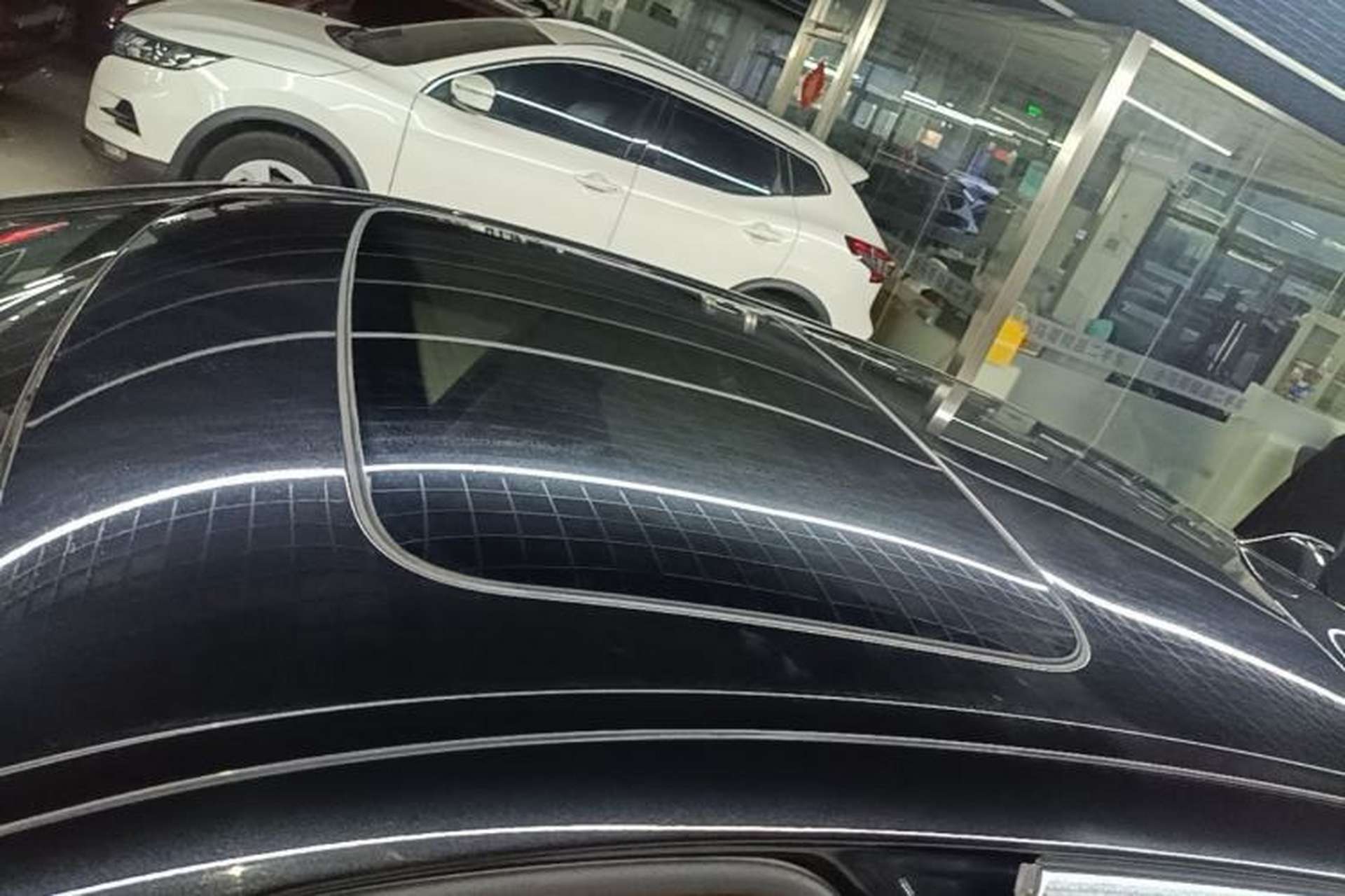 Used BMW 5 Series 2017 525Li Leading Model Roof