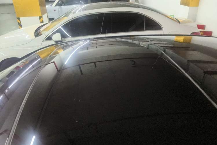 Used BMW 5 Series 2017 525Li Leading Model Roof