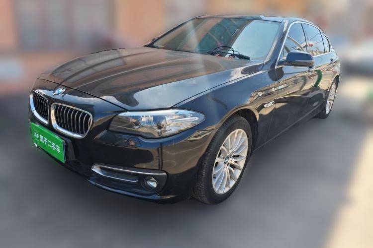 Used BMW 5 Series 2017 525Li Luxury Design Package Guazi used car, China used car export, Used car for sale, Used BMW cars, Cheapest cars for sale