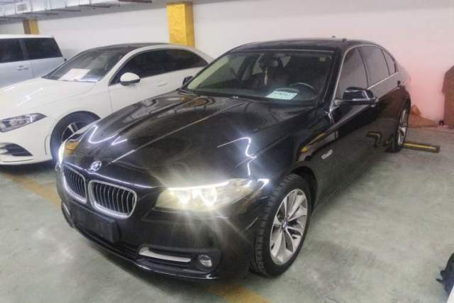 Used BMW 5 Series 2017 525Li Leading Model